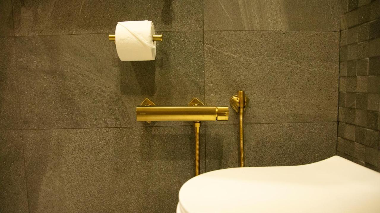 Townhouse Tbilisi Boutique Hotel Esterno foto