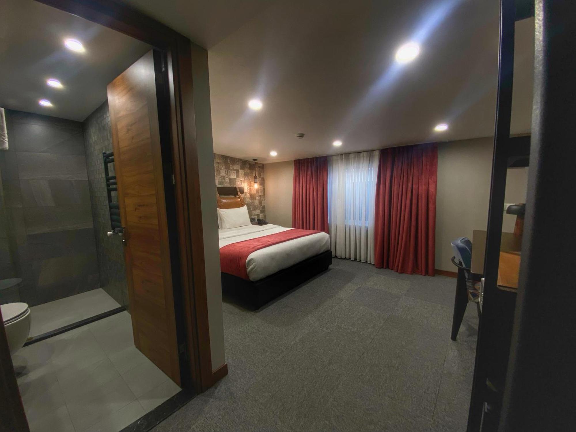 Townhouse Tbilisi Boutique Hotel Esterno foto